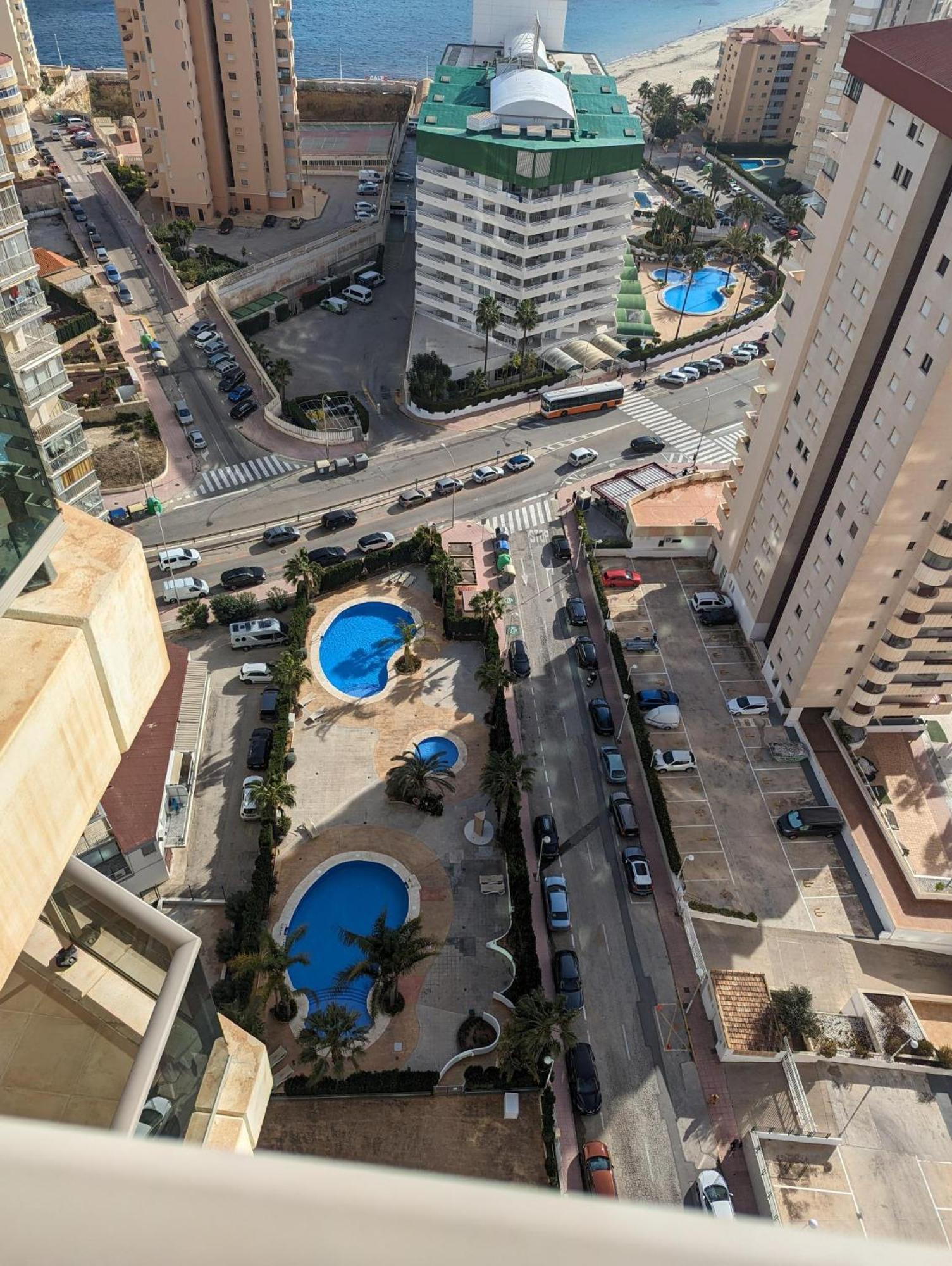 100 M From Fossa Beach In Calp Exterior foto